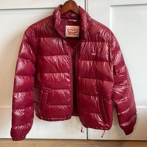 Levi’s Puffer Jacket NWT / Water repellant